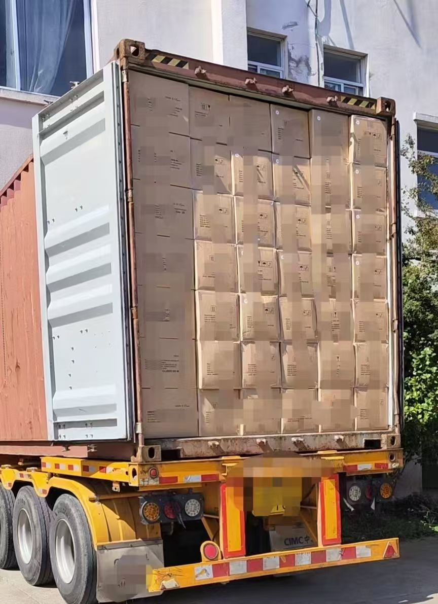 2.400.000 luvas exportadas para o Quirguistão